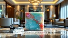 共同营造出一种高贵而不失典雅的氛围