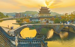 适合静心探秘、溯源寻古