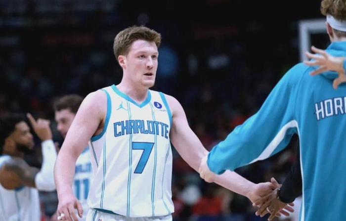 亚历山大领跑MVP预测 其他奖项竞争激烈